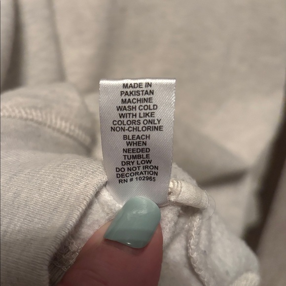 University of Cincinnati hoodie size small/Unisex - Picture 9 of 13